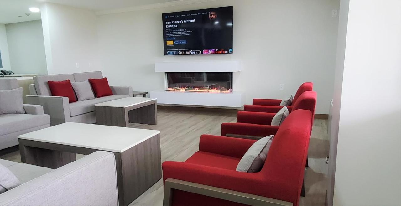 Ramada By Wyndham New Brunswick 3*