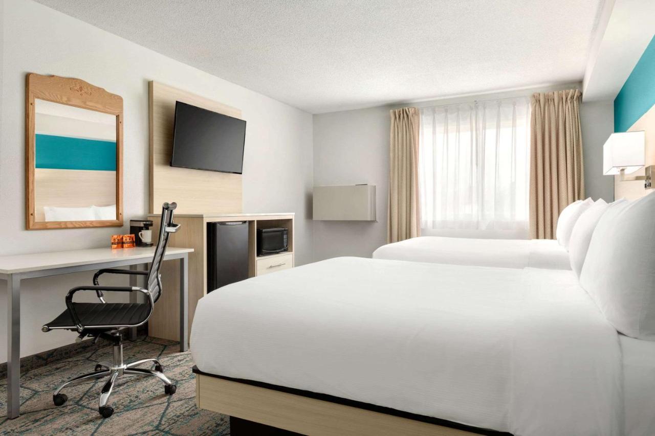 Hotel Ramada By Wyndham New Brunswick Miramichi