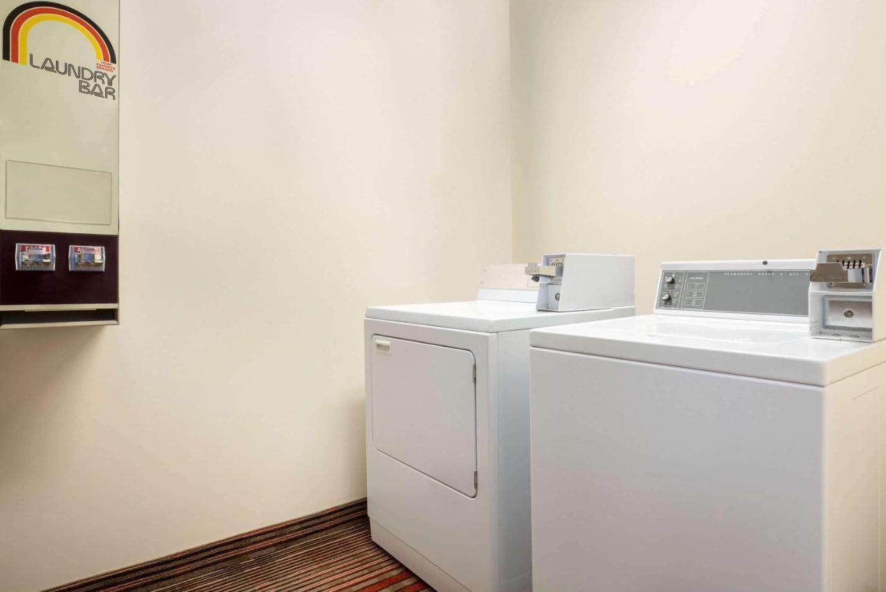 Ramada By Wyndham New Brunswick 3* Miramichi