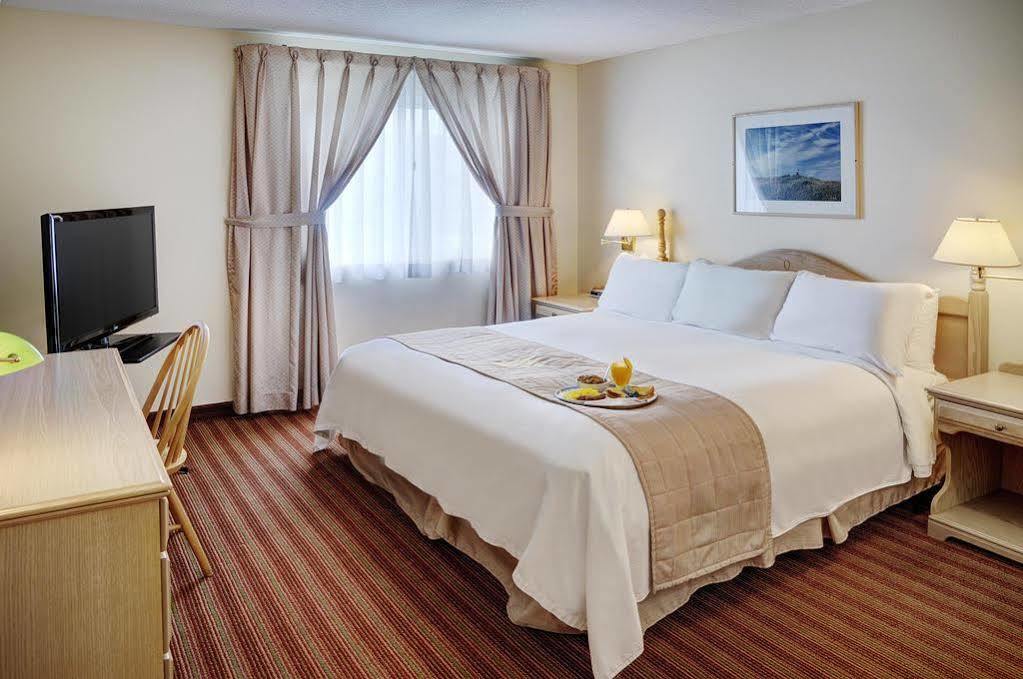 Ramada By Wyndham New Brunswick 3* Miramichi